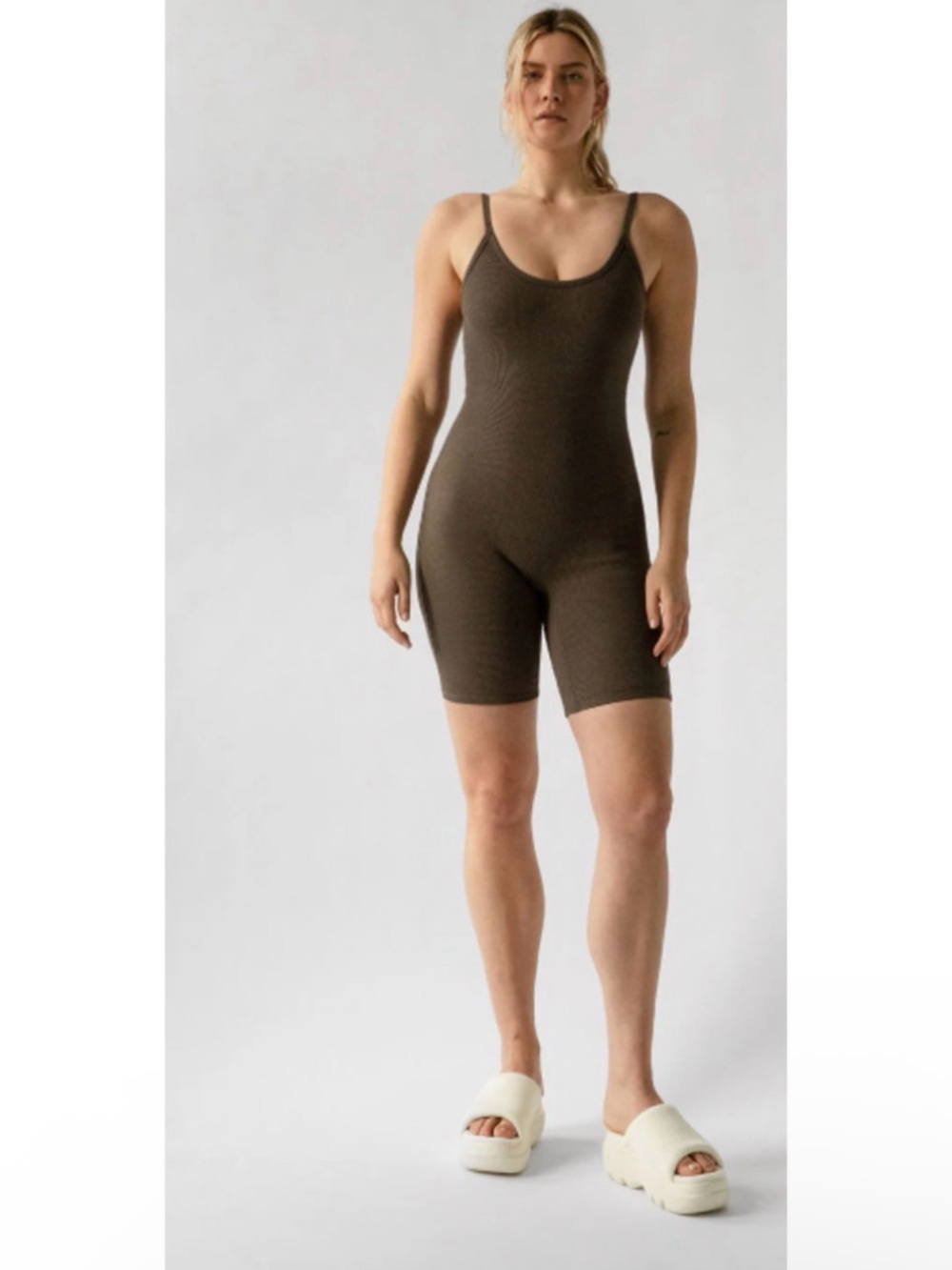 ARQ Ribbed Scoop-Neck Biker Romper in Brown size XL